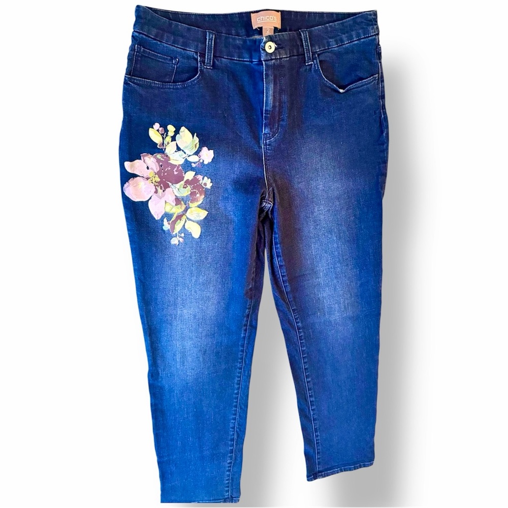 CHICO’S Stretchy Appliqué Blue Cropped Ankle Jeans w Purple Rose Floral Design - Picture 2 of 13